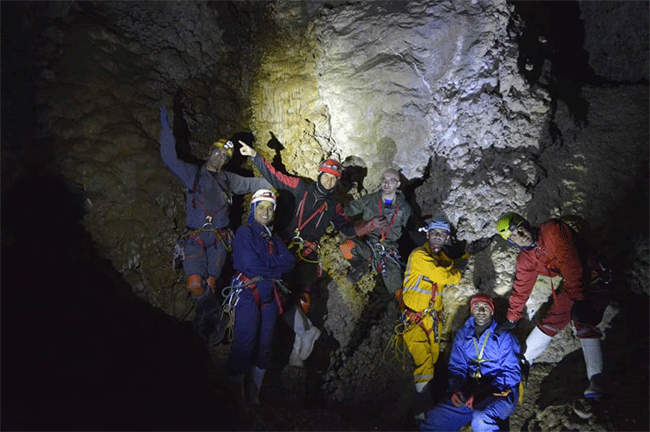 غار بورنیک - 13980213 - 2