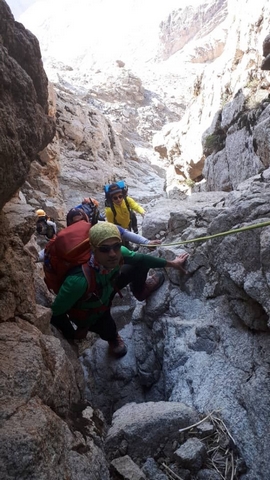 شاهدژ-990811- 4