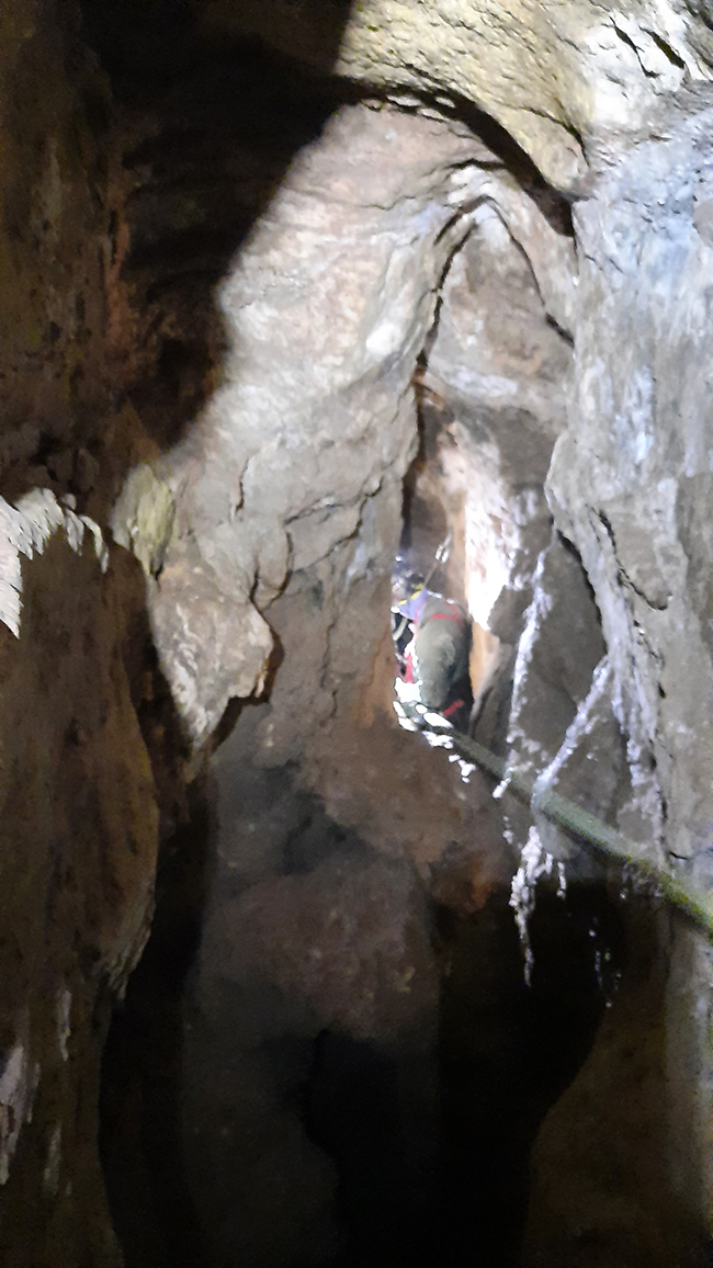 غار زیرآب - 14010305 1