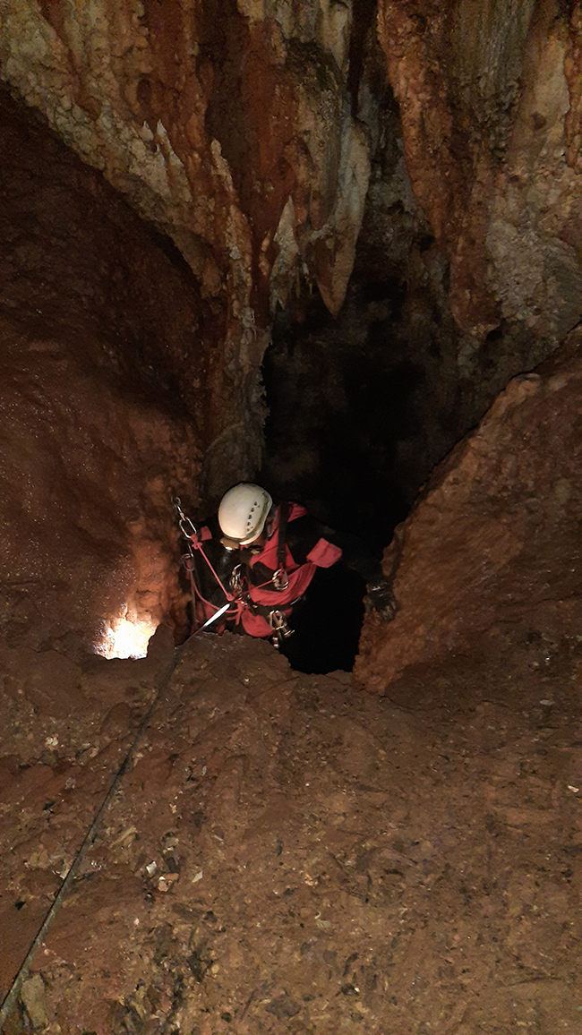 غار زیرآب - 14010305 8