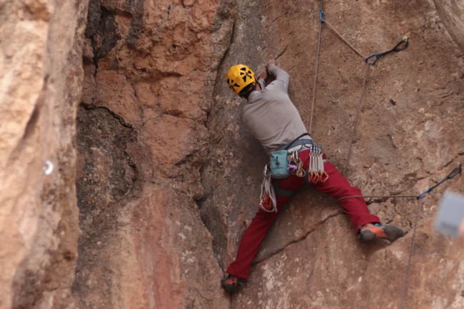 تمرین سنگنوردی ورده - 14020202 1