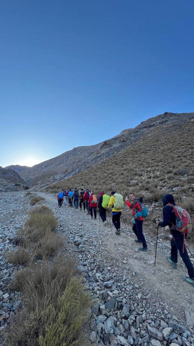 قله دومیر - 14020707 2