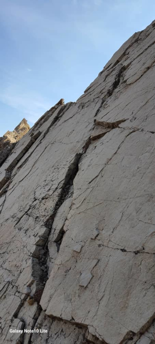 قله هزاربند 14020728 5