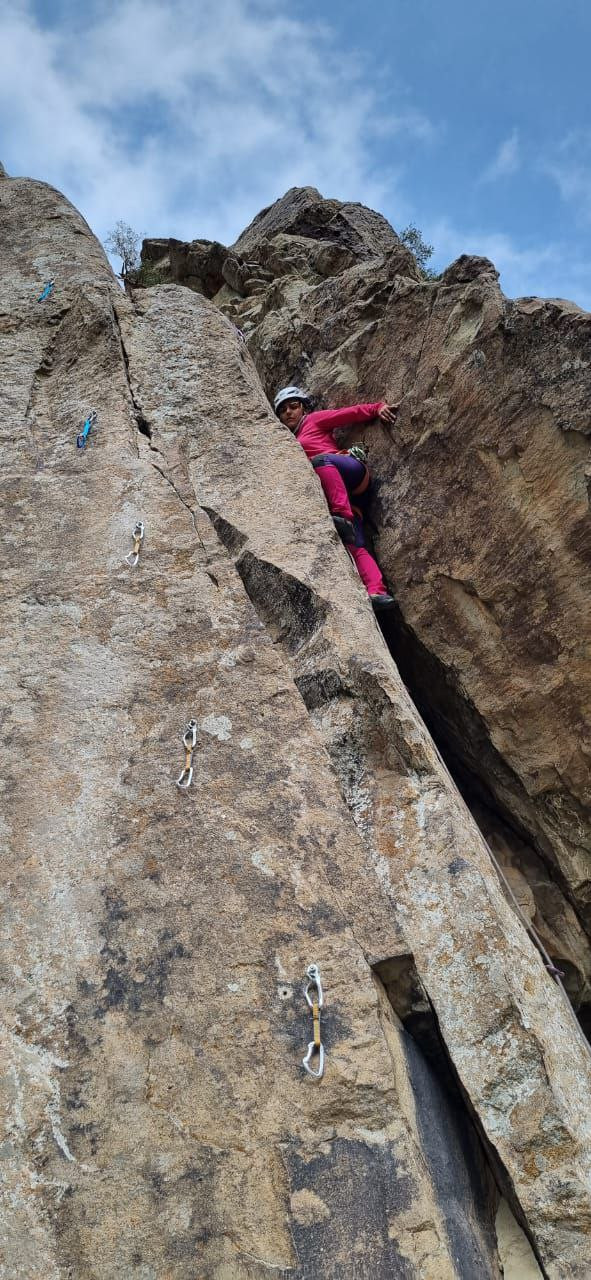 تمرینی سنگنوردی منطقه پلخواب 14020721 7