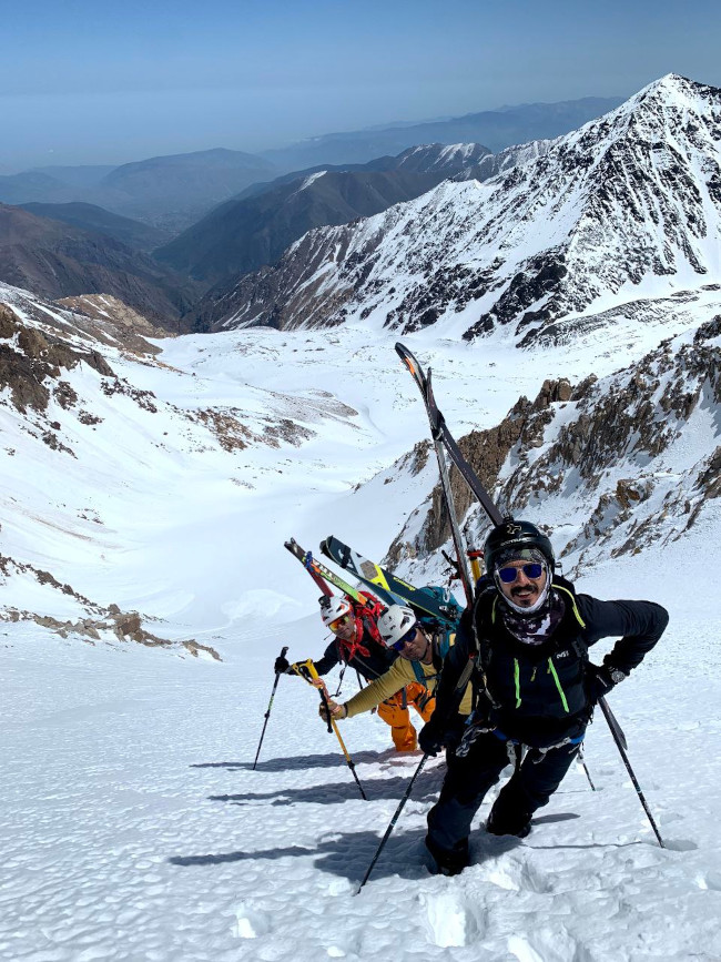 کوه نوردی با اسکی به قله تخت سلیمان-14030208 2