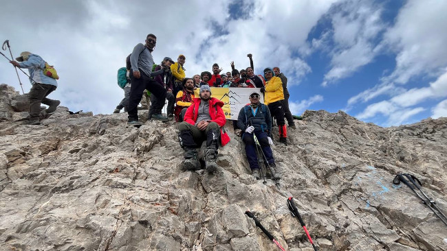 آزادکوه 14030421 1