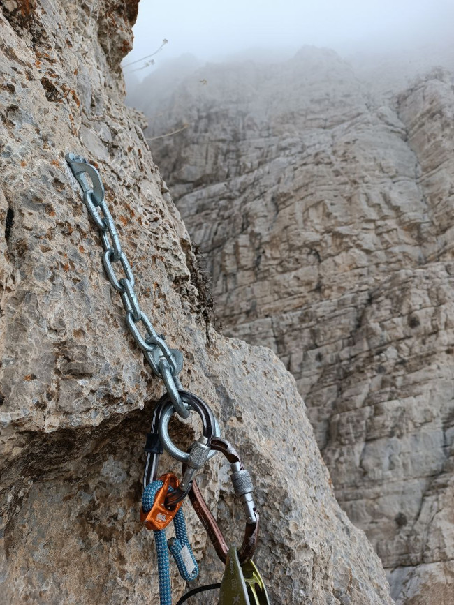 دیواره نوردی بیستون مسیر منصور -14040114 1