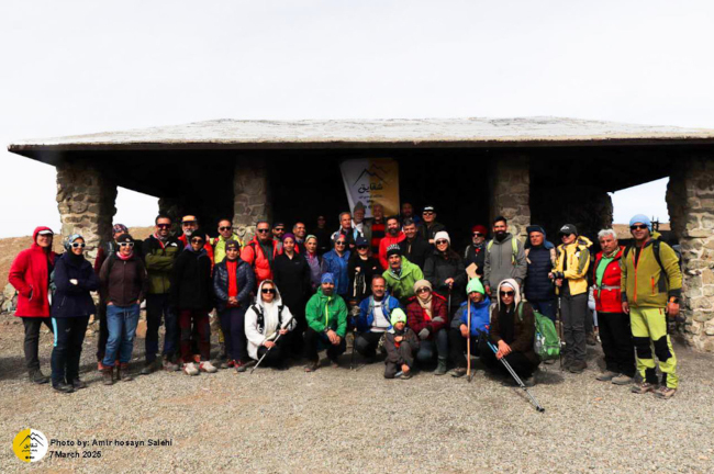 صعود به قله بیجی-14031217 25