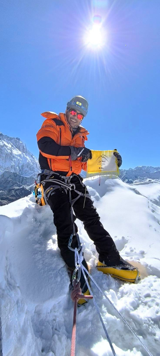 قله لوبوچه و بیس کمپ اورست 14040501 4