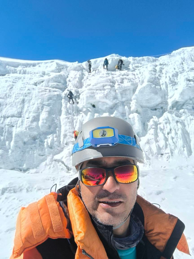 قله لوبوچه و بیس کمپ اورست 14040501 5